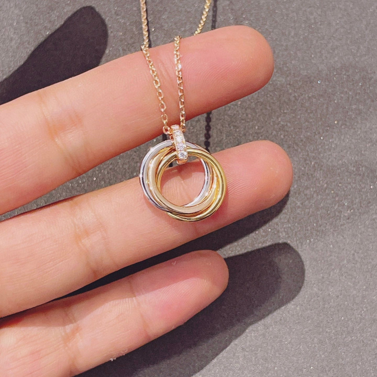 [⭐Reverie Jewels]TRINITY NECKLACE GOLD  DIAMONDS