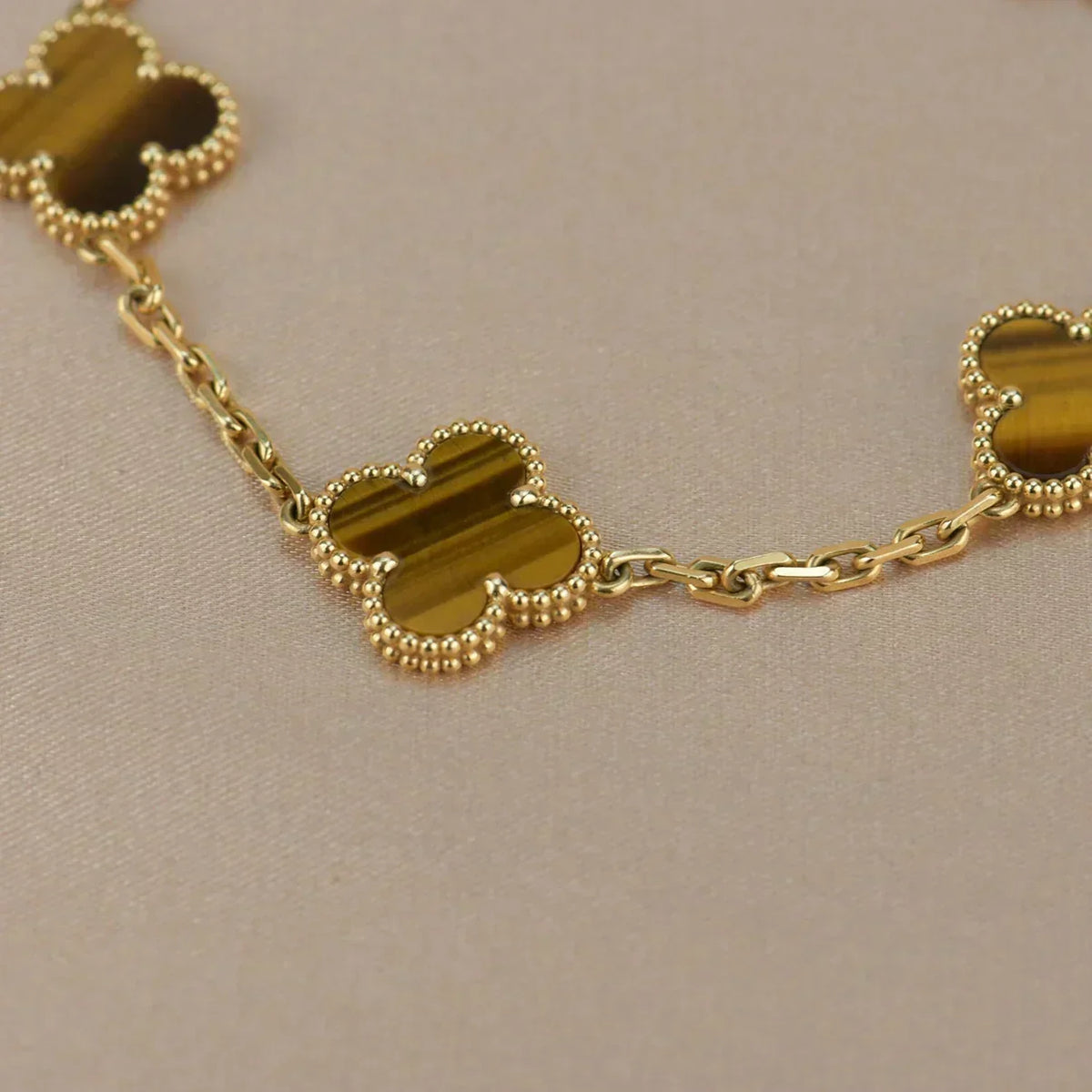 [⭐Reverie Jewels] CLOVER 5 MOTIFS TIGER EYE BRACELET COLLECTION