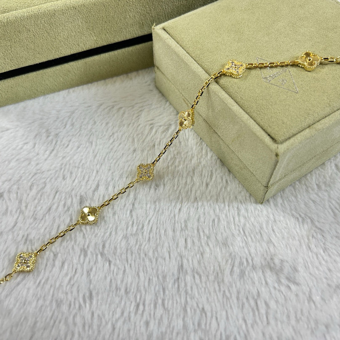 [⭐Reverie Jewels]CLOVER 6 MOTIF DIAMOND LASER BRACELET