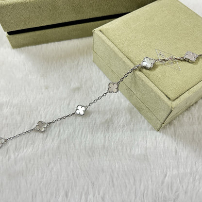 [⭐Reverie Jewels]CLOVER 6 MOTIF WHITE MOP BRACELET
