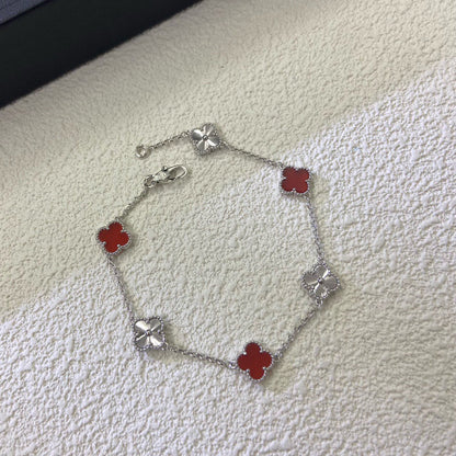 [⭐Reverie Jewels]CLOVER 6 MOTIF RED AGATE LASER BRACELET