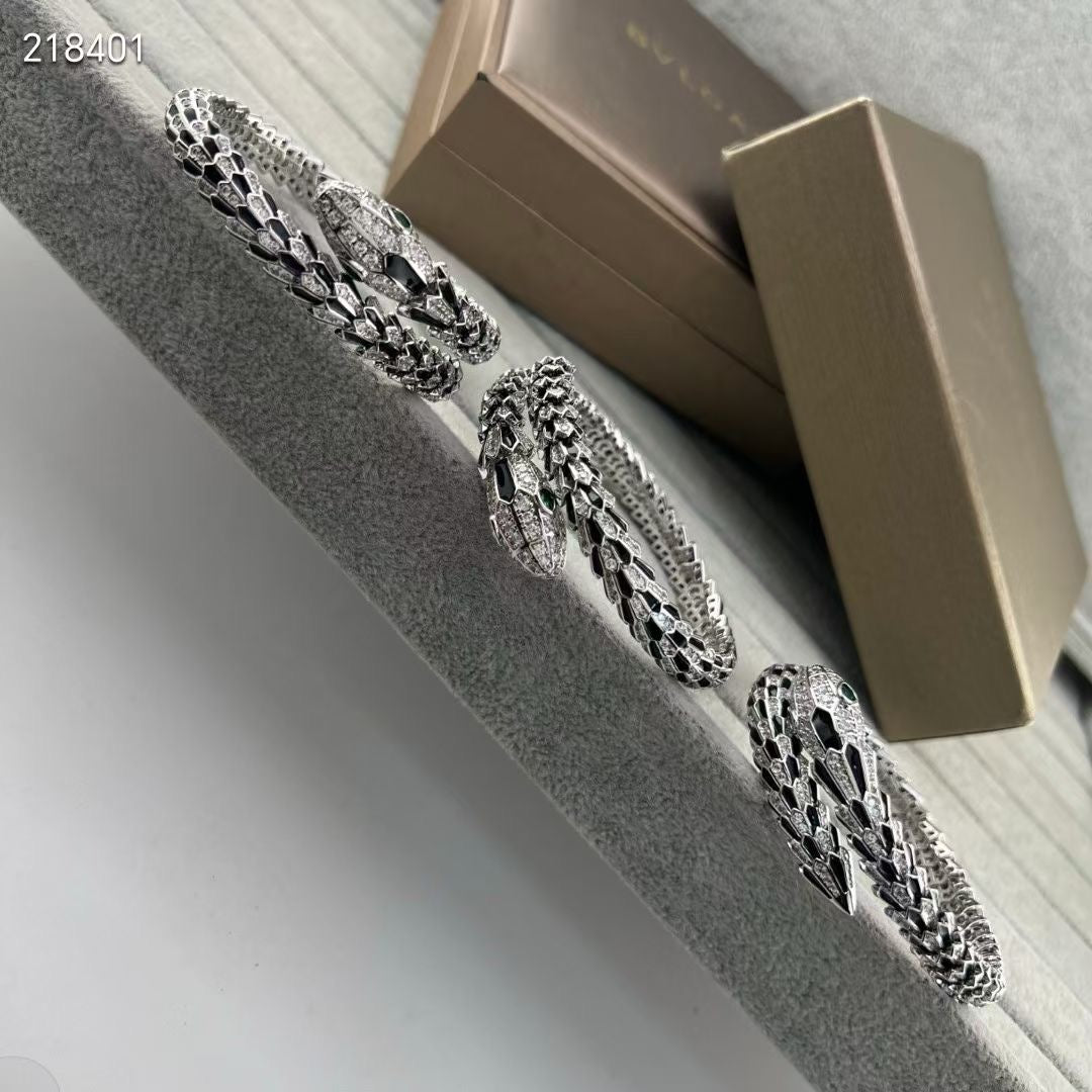 [⭐Reverie Jewels]NEW OBSIDIAN & DIAMOND SERPENT BRACELET