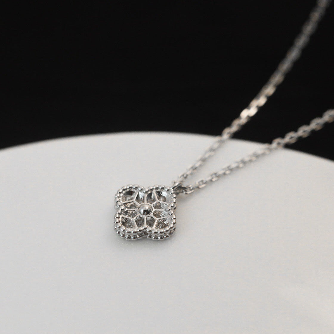 [⭐Reverie Jewels]CLOVER MINI 9.5MM PENDANT DIAMOND NECKLACE