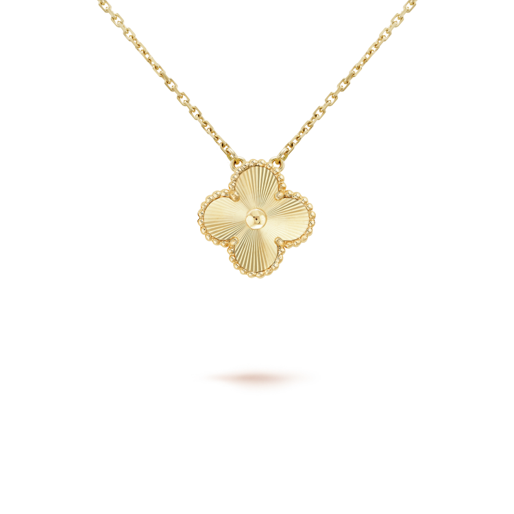 [⭐Reverie Jewels]CLOVER 15MM LASER NECKLACE