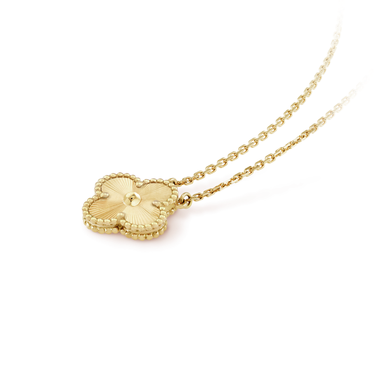 [⭐Reverie Jewels]CLOVER 15MM LASER NECKLACE
