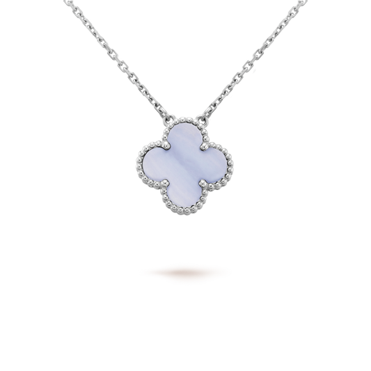 [⭐Reverie Jewels]CLOVER 15MM BLUE CHALCEDONY NECKLACE SILVER