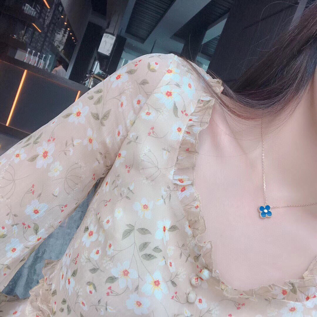 [⭐Reverie Jewels]CLOVER 15MM DIAMOND AND BLUE AGATE NECKLACE