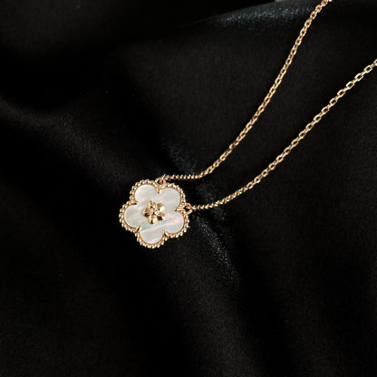 [⭐Reverie Jewels]LUCKY  WHITE MOP  PLUM BLOSSOM NECKLACE