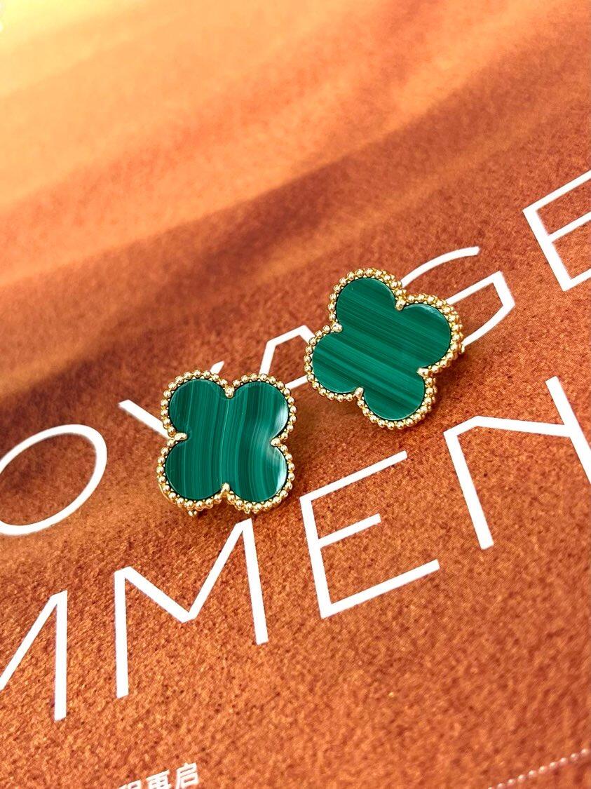 [⭐Reverie Jewels] CLOVER LARGE (20mm) 1 MOTIFS GREENER MOP STUD EARRINGS