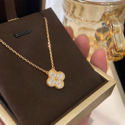 [⭐Reverie Jewels]CLOVER 15MM DIAMOND SINGLE FLOWER NECKLACE