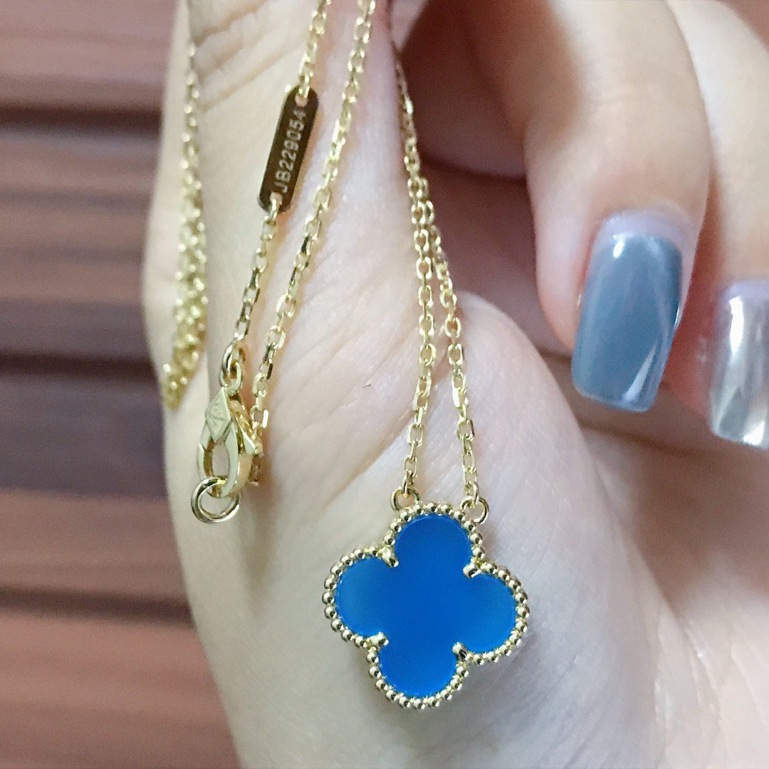 [⭐Reverie Jewels]CLOVER 15MM BLUE AGATE NECKLACE