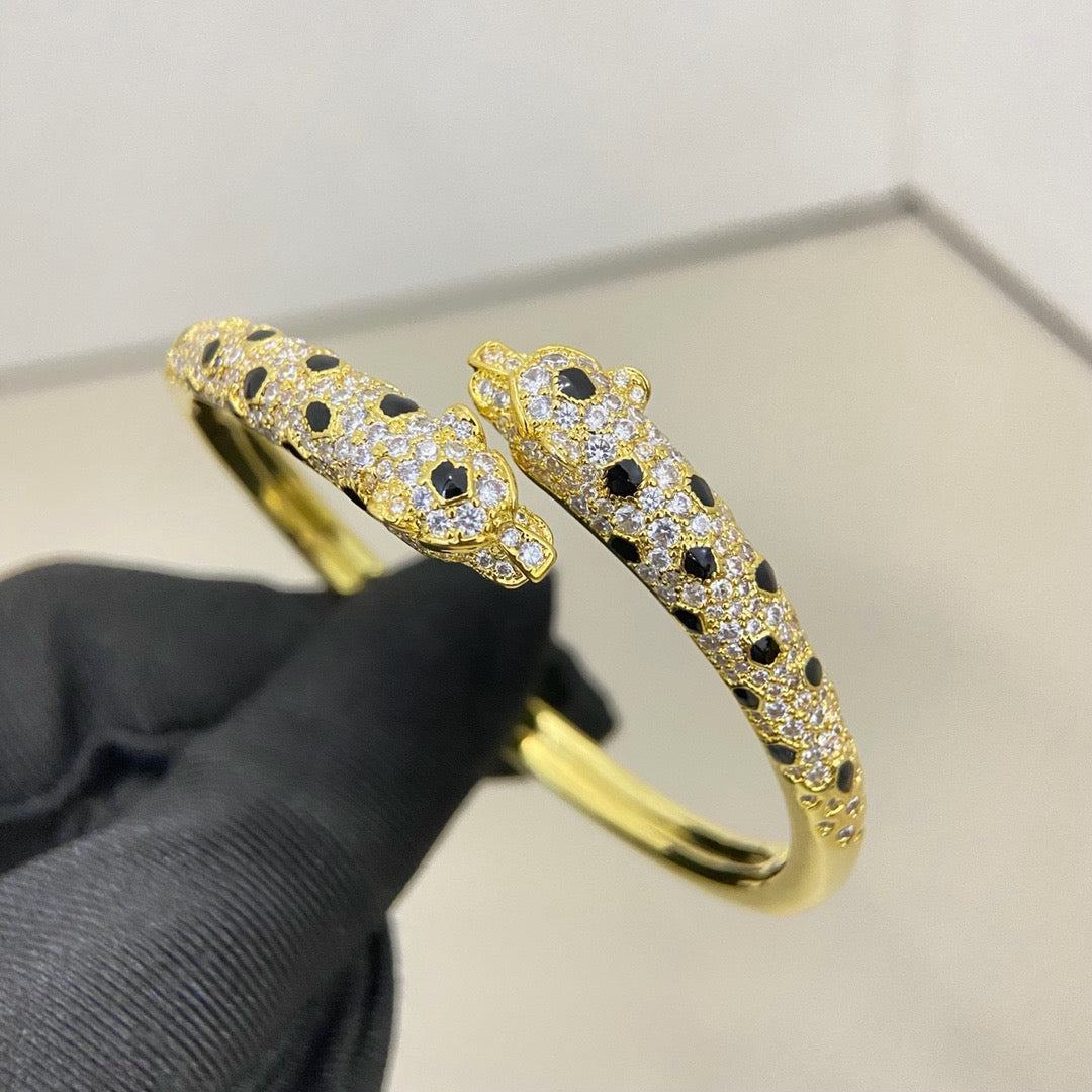 [⭐Reverie Jewels]PANTHERE DOUBLE HEADED HALF DIAMOND OPEN BRACELET