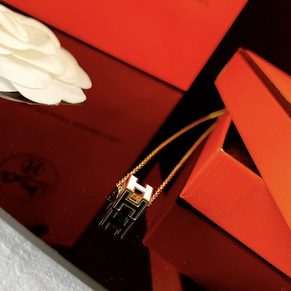 [⭐Reverie Jewels]H WHITE SQUARE GOLD NECKLACE