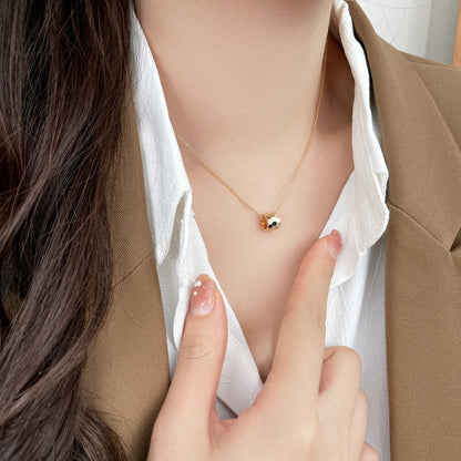 [⭐Reverie Jewels]BEE MINI PEDANT DIAMOND NECKLACE