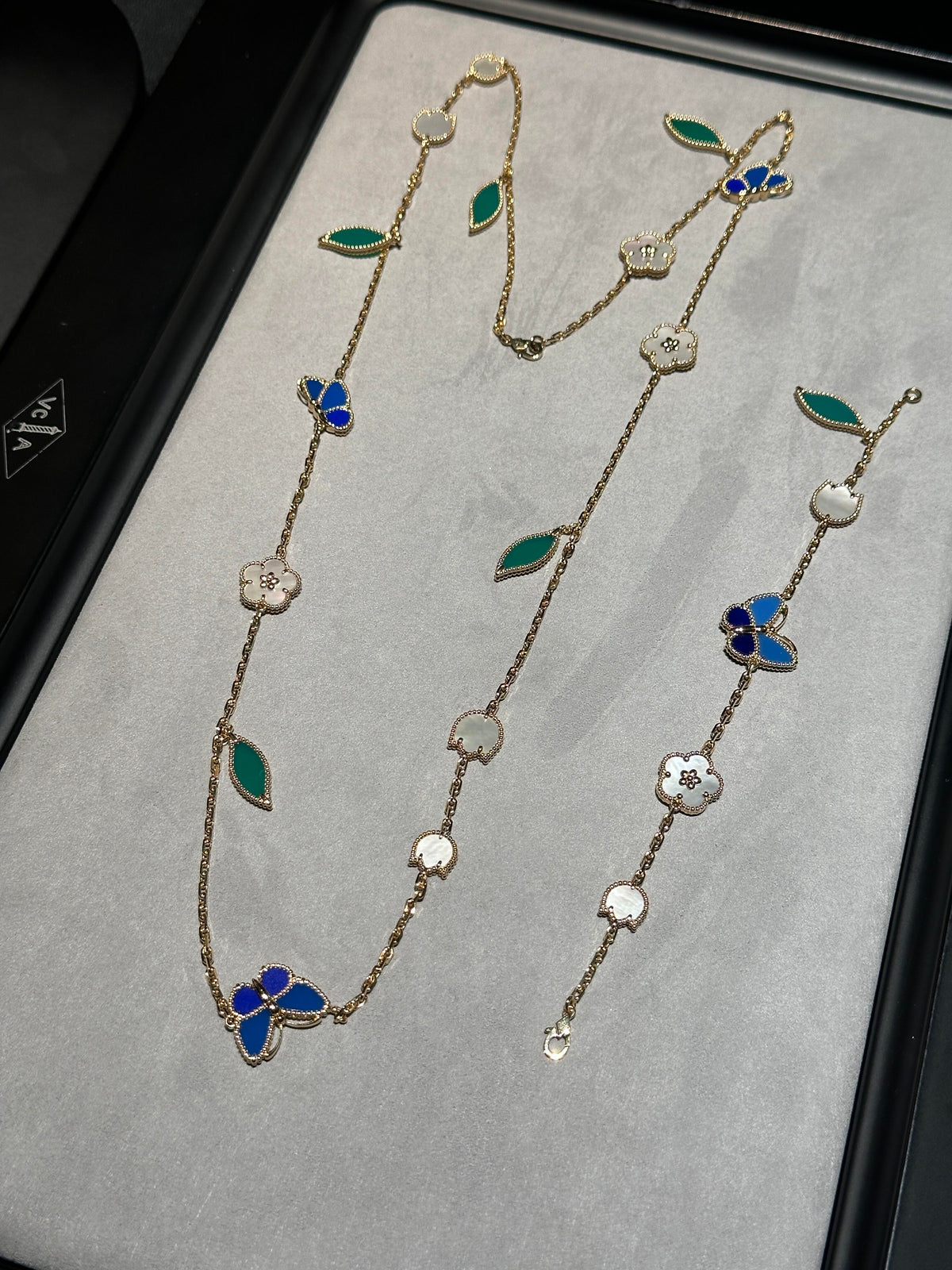 [⭐Reverie Jewels] 26 NEW CLOVER 15 MOTIFS LUCKY NECKLACE