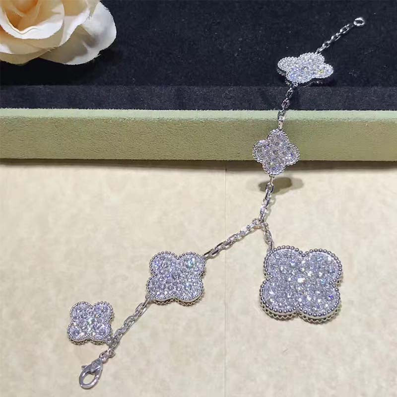 [⭐Reverie Jewels]CLOVER 6 MOTIFS SILVER DIAMOND BRACELET