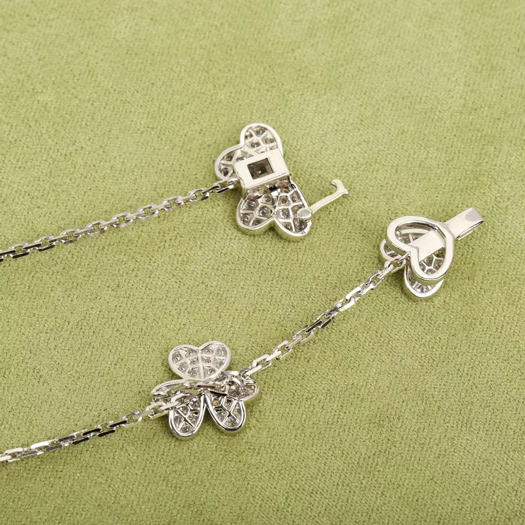 [⭐Reverie Jewels]FRIVOLE SILVER 9 FLOWERS NECKLACE