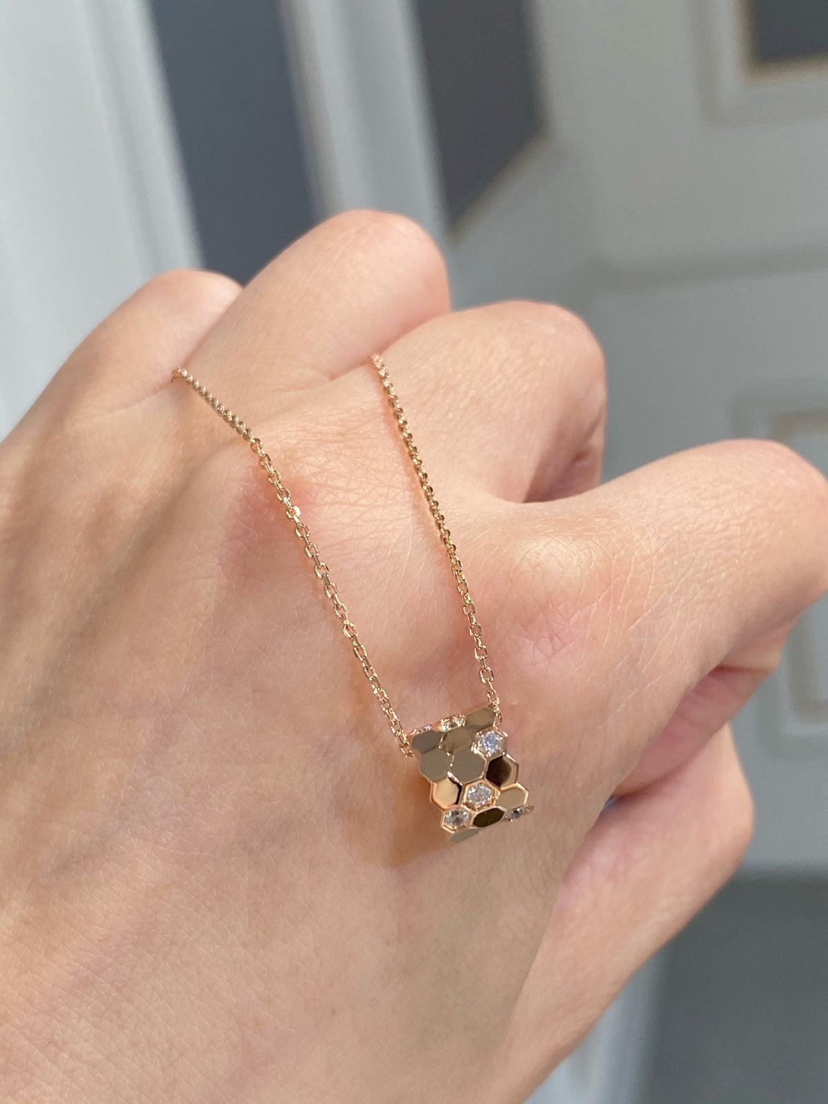 [⭐Reverie Jewels]BEE LOVE DIAMOND NECKLACE