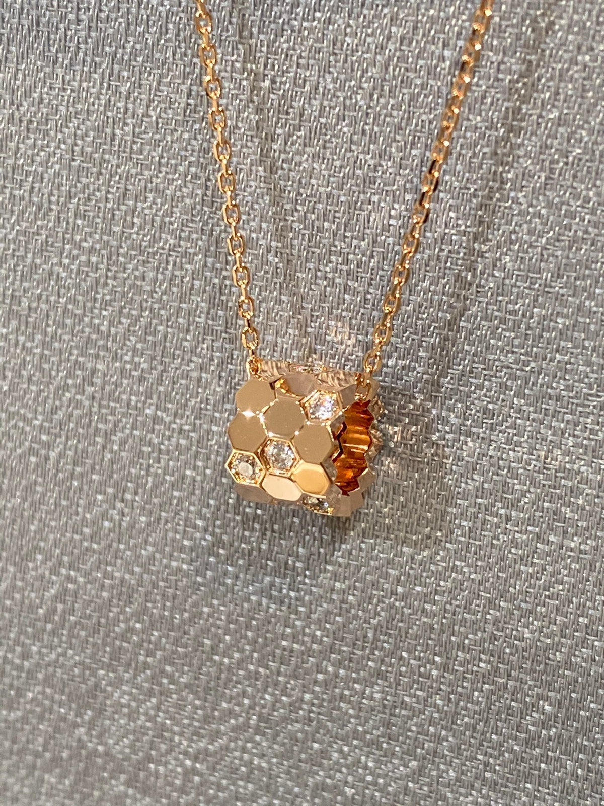 [⭐Reverie Jewels]BEE LOVE DIAMOND NECKLACE