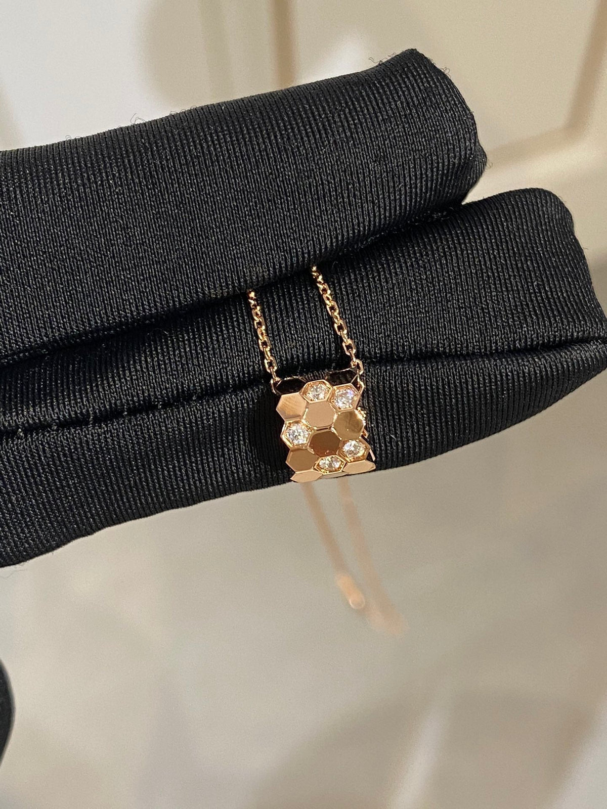 [⭐Reverie Jewels]BEE LOVE DIAMOND NECKLACE