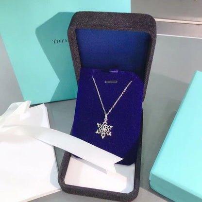 [Reverie Jewels]STERLING SILVER SNOWFLAKE PENDANT NECKLACE