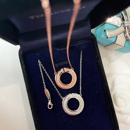 [Reverie Jewels]DIAMOND AND MOTHER OF PEARL CIRCLE PENDANT