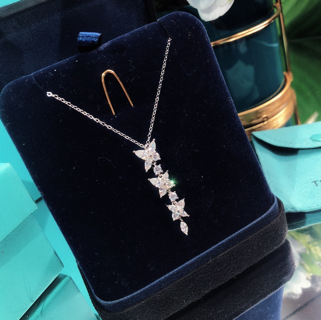 [Reverie Jewels]MIXED CLUSTER DIAMOND DROP PENDANT