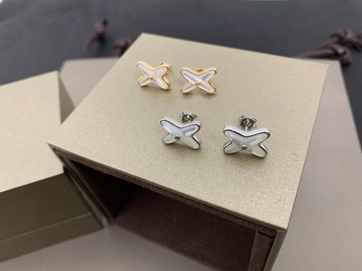 [⭐Reverie Jewels]JEUX DE WHITE MOP SILVER DIAMOND EARRINGS