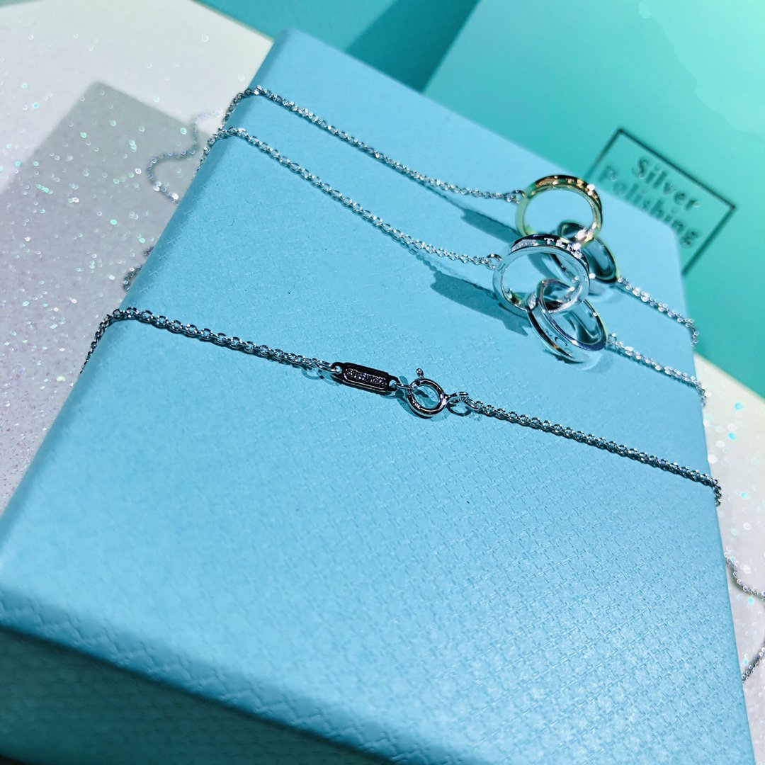 [Reverie Jewels]INTERLOCKING CIRCLES PENDANT SMALL NECKLACE