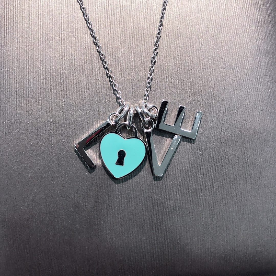 [Reverie Jewels]COLLAR LOVE PLATA NECKLACE