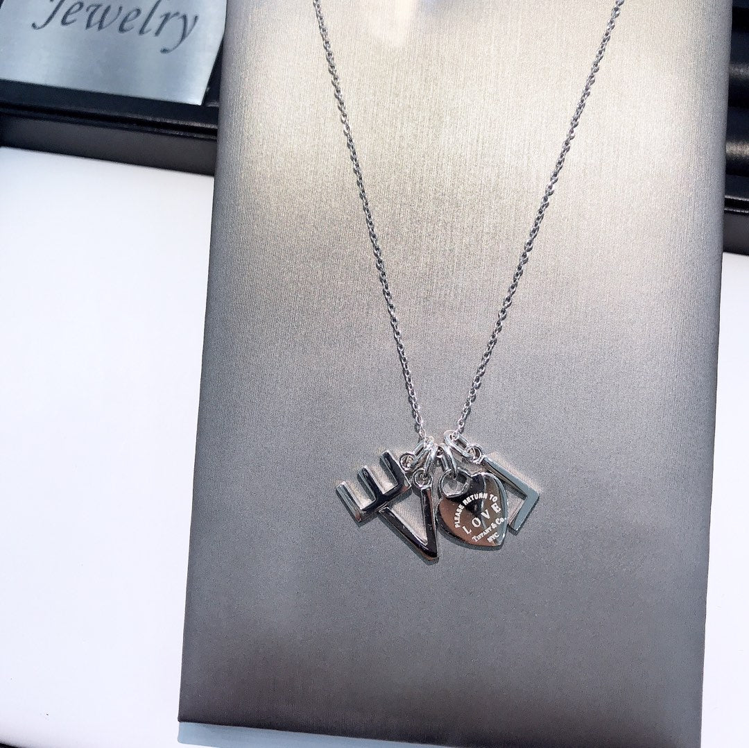 [Reverie Jewels]COLLAR LOVE PLATA NECKLACE