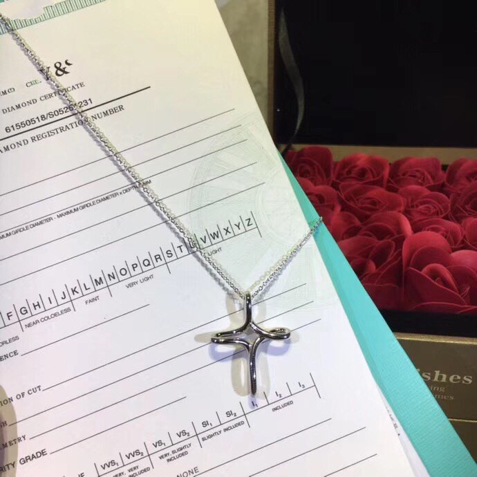 [Reverie Jewels]CROSS NECKLACE STERLING SILVER MATERIAL
