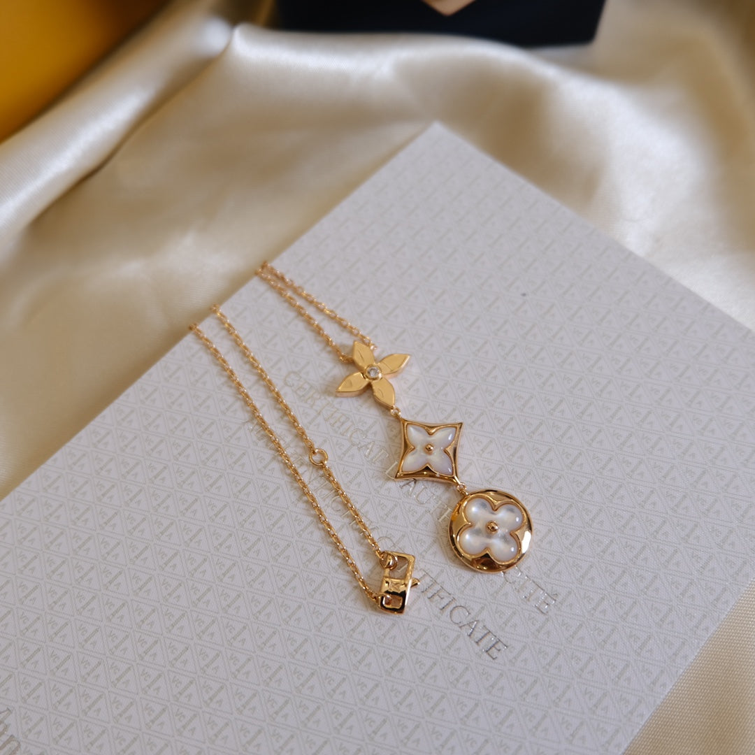 [⭐Reverie Jewels]COLOR BLOSSOM LARIAT NECKLACE PINK GOLD WHITE MOTHER PEARL AND DIAMOND