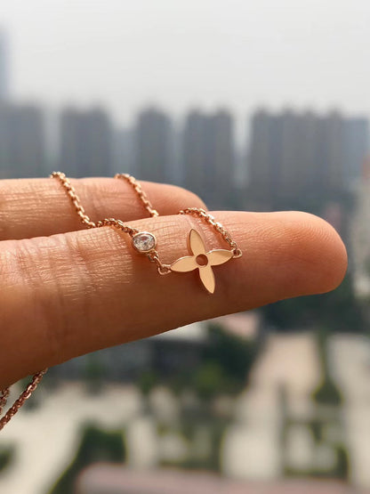 [⭐Reverie Jewels]BLOSSOM PENDANT PINK GOLD AND DIAMOND
