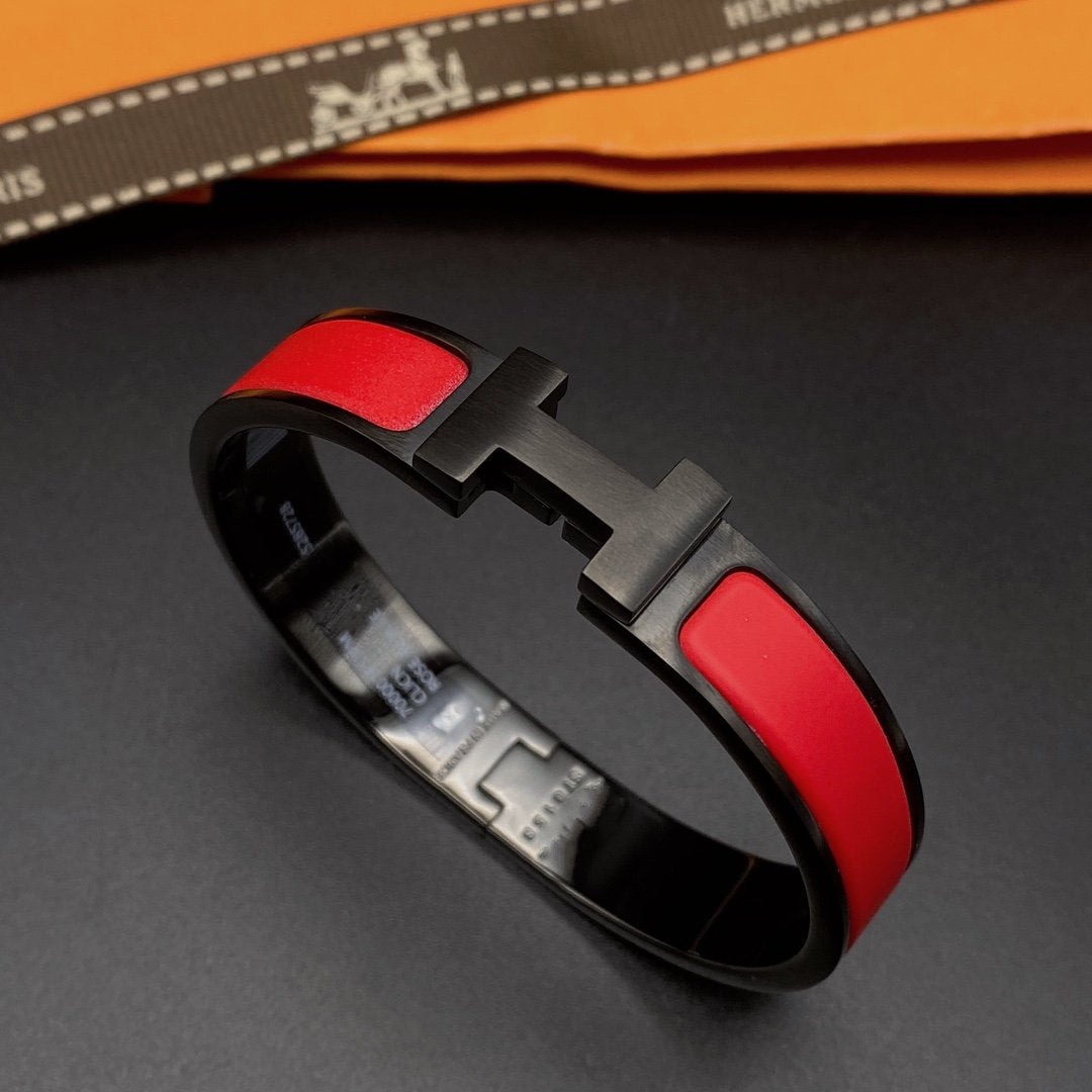 [⭐Reverie Jewels]CLIC HM SO BLACK RED BRACELET