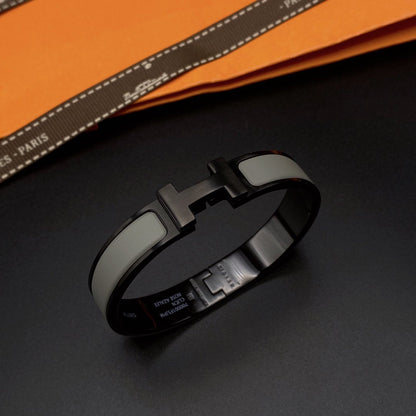 [⭐Reverie Jewels]CLIC HM SO BLACK GREY BRACELET