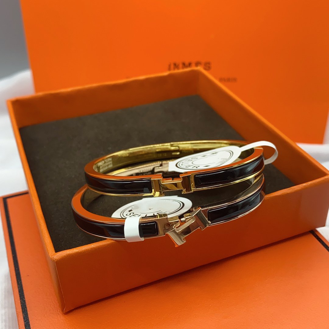 [⭐Reverie Jewels]CLASSIC HM CLIC BLACK 8MM ENAMEL BRACELET