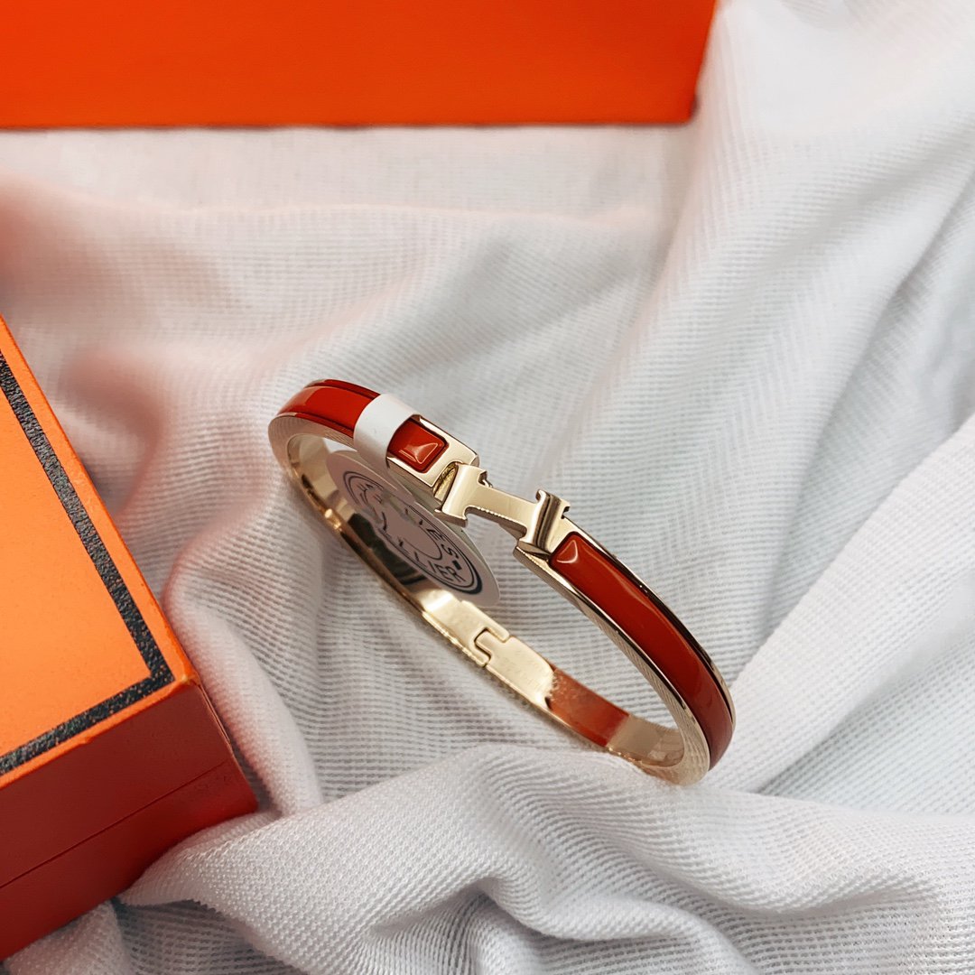 [⭐Reverie Jewels]CLASSIC HM CLIC RED 8MM ENAMEL BRACELET