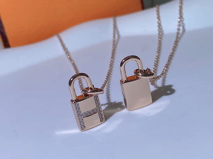 [⭐Reverie Jewels]HM ADVANCED NICHE LOCK HEAD NECKLACE DIAMONDS