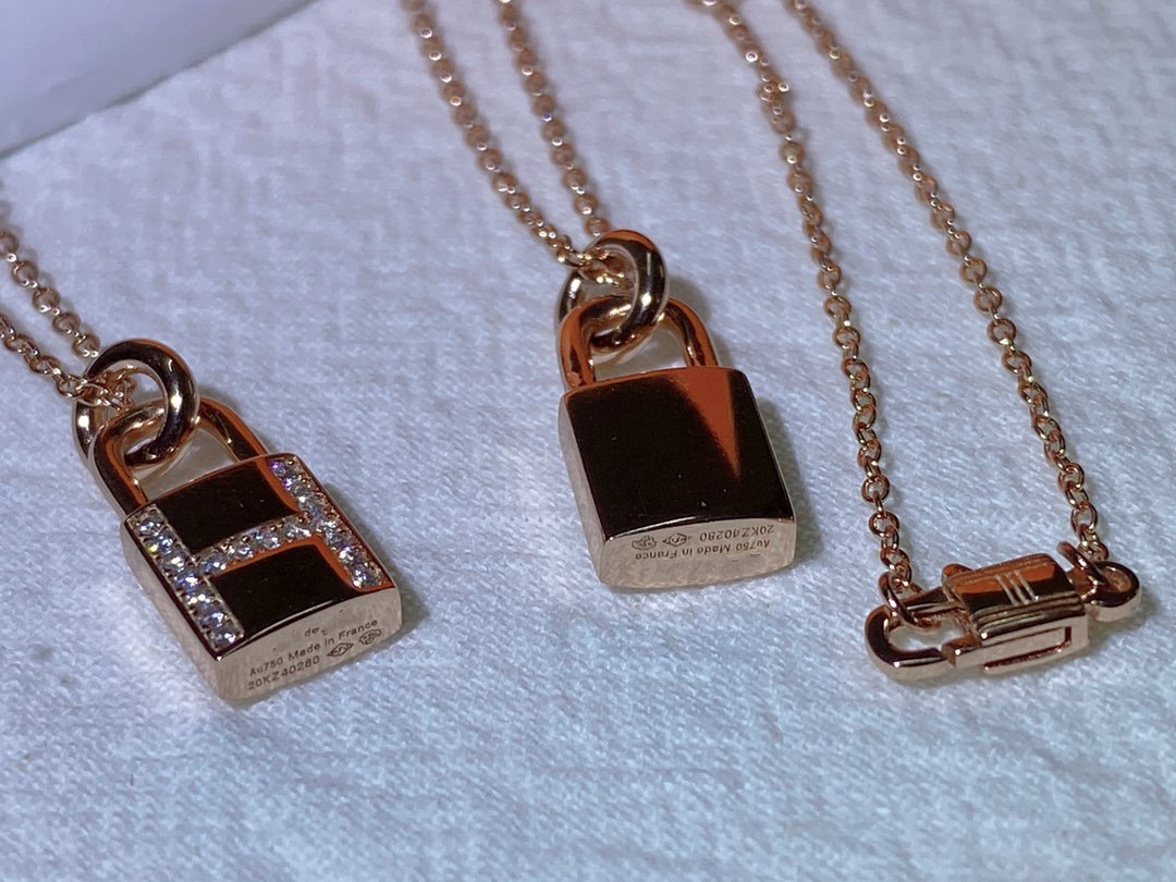 [⭐Reverie Jewels]HM ADVANCED NICHE LOCK HEAD NECKLACE DIAMONDS