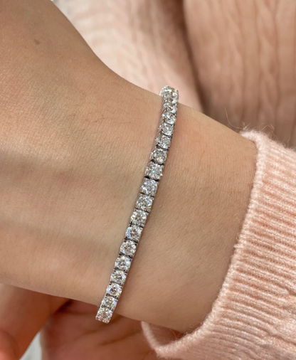 [⭐Reverie Jewels]  CLASSIC BASEBALL BRACELAT, 52 DIAMOND
