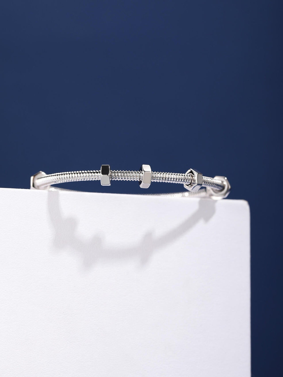 [⭐Reverie Jewels jewelrys]CT THREADED BRACELET