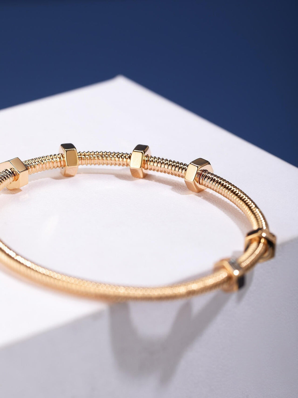[⭐Reverie Jewels jewelrys]CT THREADED BRACELET