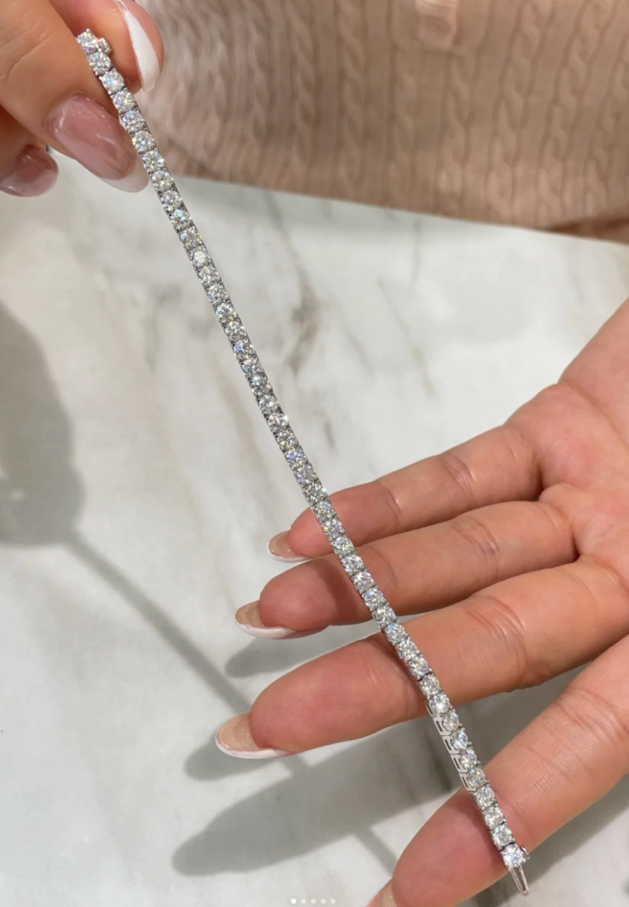 [⭐Reverie Jewels]  CLASSIC BASEBALL BRACELAT, 52 DIAMOND