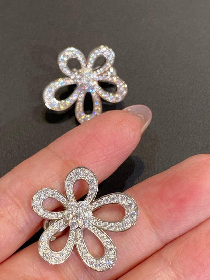[⭐Reverie Jewels]FLOWERLACE EARRINGS FULL DIAMONDS