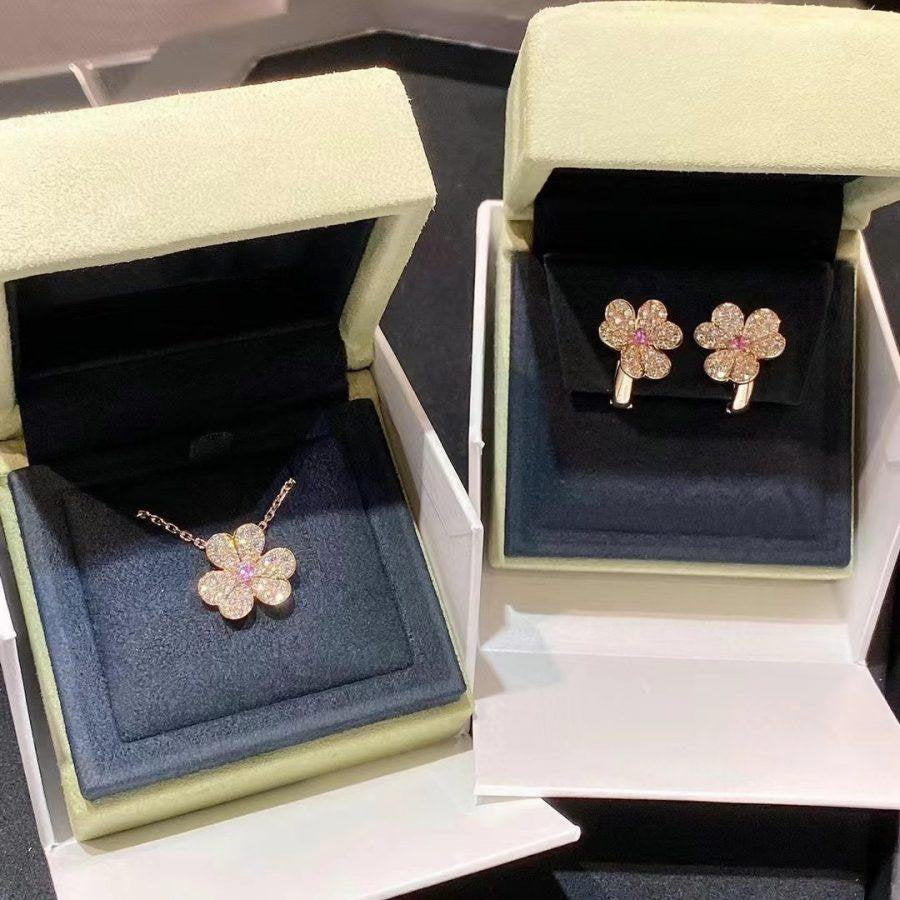 [⭐Reverie Jewels]FRIVOLE PINK GOLD FLOWER DIAMOND EARRINGS