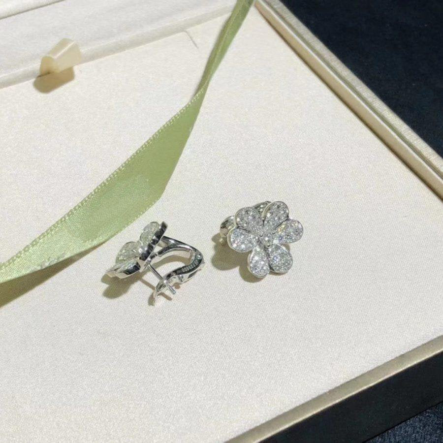 [⭐Reverie Jewels]FRIVOLE SILVER FLOWER DIAMOND EARRINGS