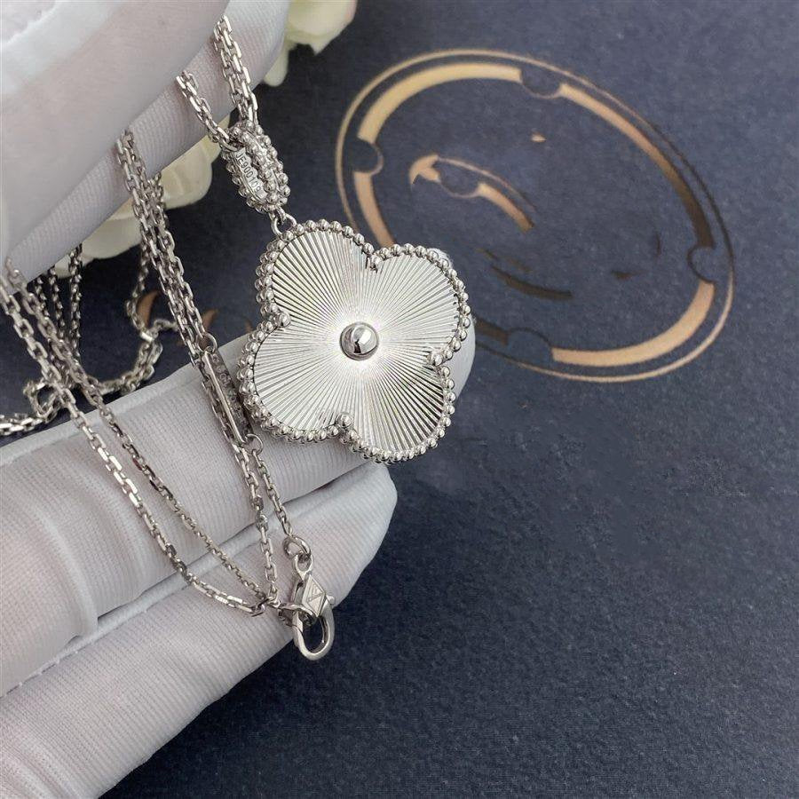 [⭐Reverie Jewels]CLOVER 25MM SILVER BIG CLOVER NECKLACE