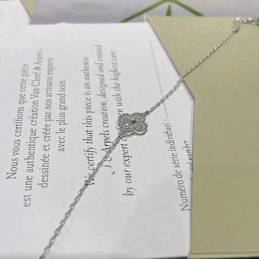 [⭐Reverie Jewels]CLOVER  SINGLE FLOWER BRACELET SILVER