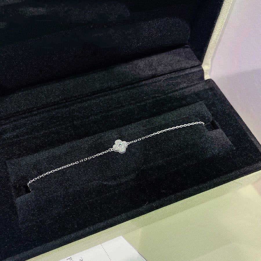 [⭐Reverie Jewels]CLOVER  SINGLE FLOWER BRACELET SILVER